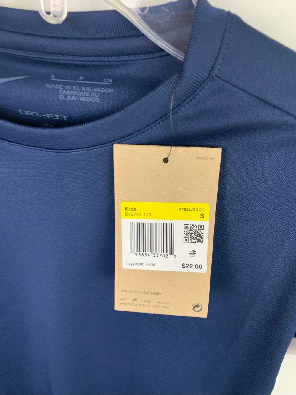 NWT Nike Youth SMALL Dri-FIT Park VII short-sleeve Tee Navy Blue